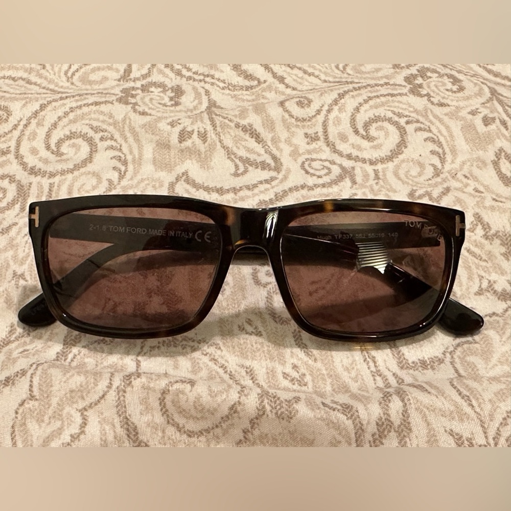 ‼️ LIKE NEW TOM FORD Sunglasses ‼️